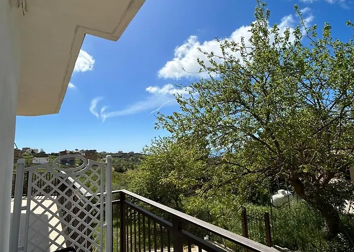 Al Mongia Gæstehus *